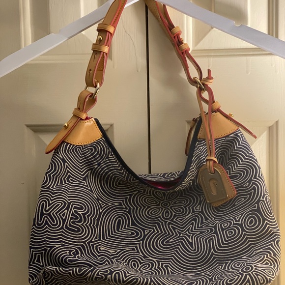 DOONEY & BOURKE Swirl Doodle Hobo excellent condition - Picture 13 of 13